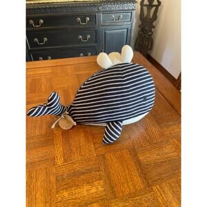 Little Toasties New Zeland Whale
Finn Heat Hug Microwave Belly
Removable Pouch